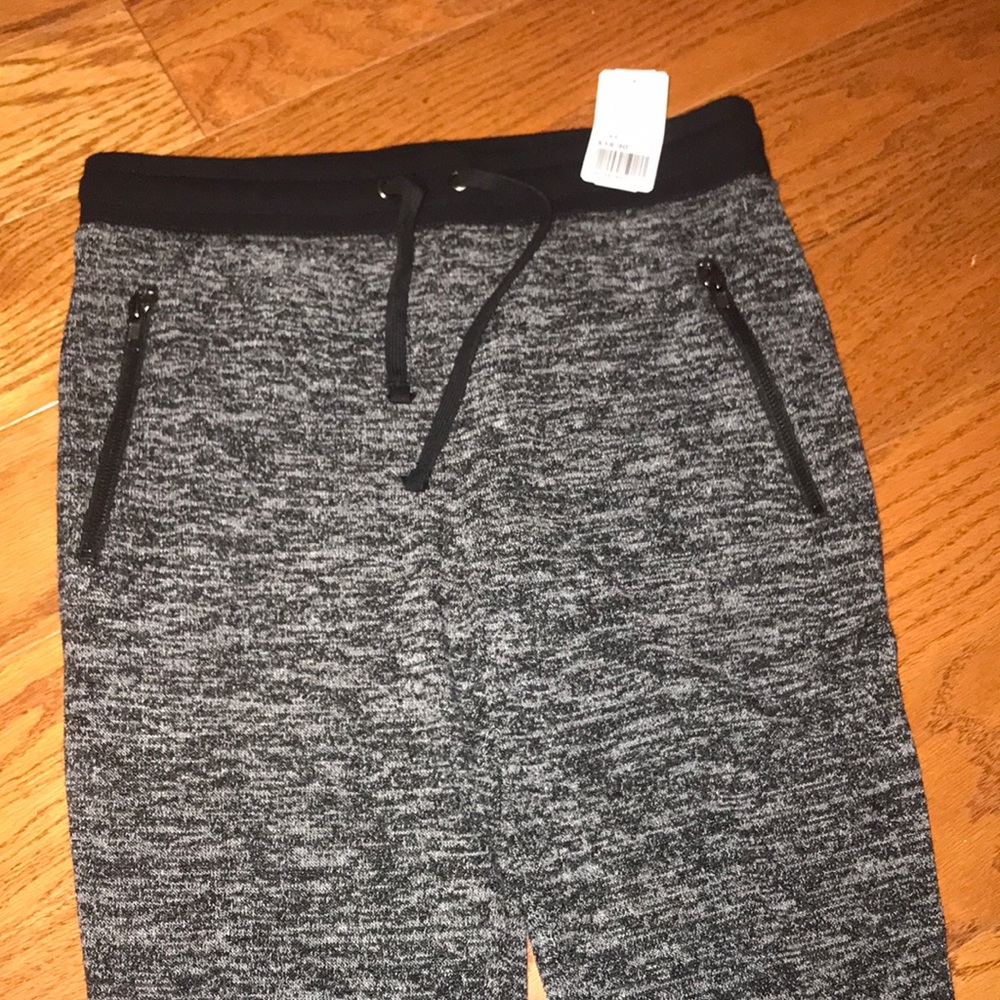 Black joggers💙